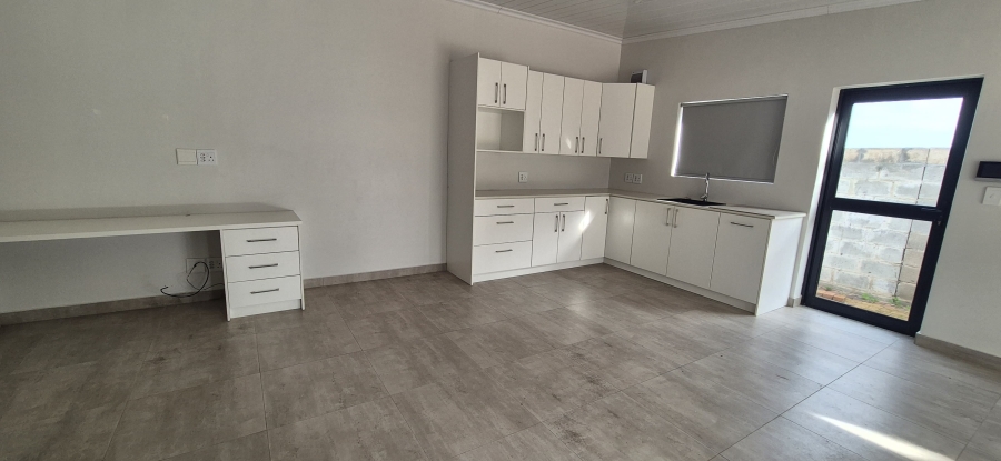 5 Bedroom Property for Sale in Myburgh Park Western Cape